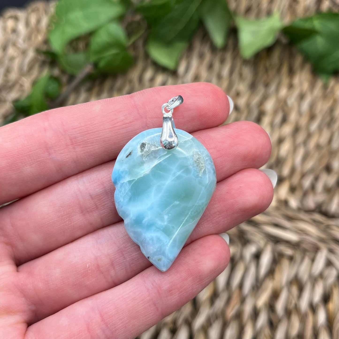 
                  
                    Larimar-Anhänger Flügel
                  
                