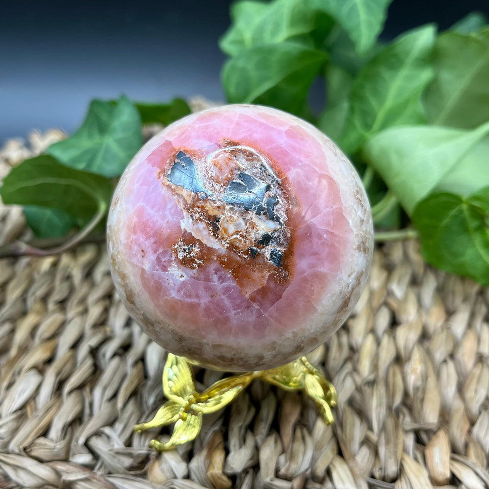 Rosa Aragonit Kugel Nr. 3