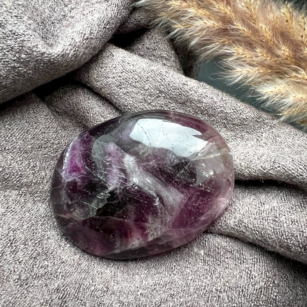 Fluorit Handschmeichler Regenbogenfluorit Handstein Meditation Reiki
