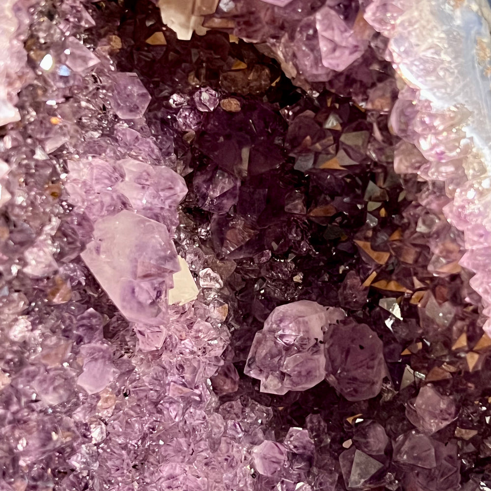 
                  
                    Amethyst-Druse
                  
                