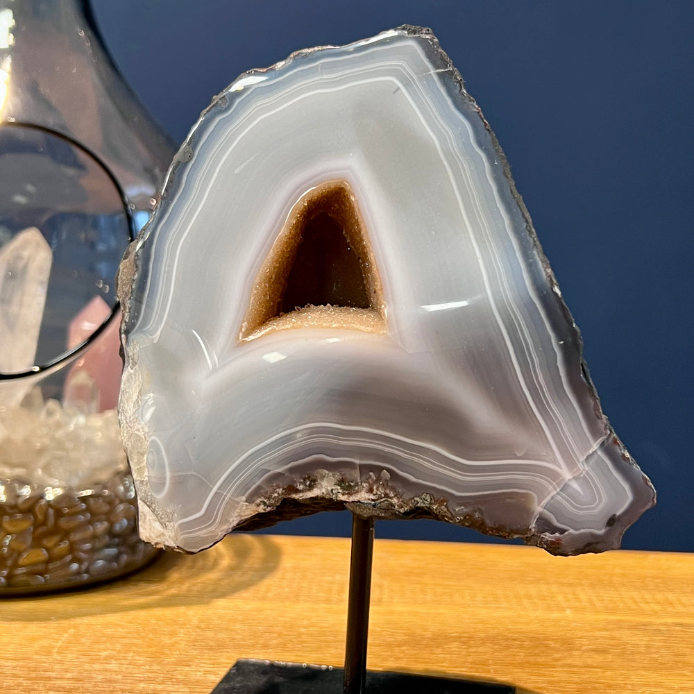 Achat-Geode auf Metallständer Nr. 2