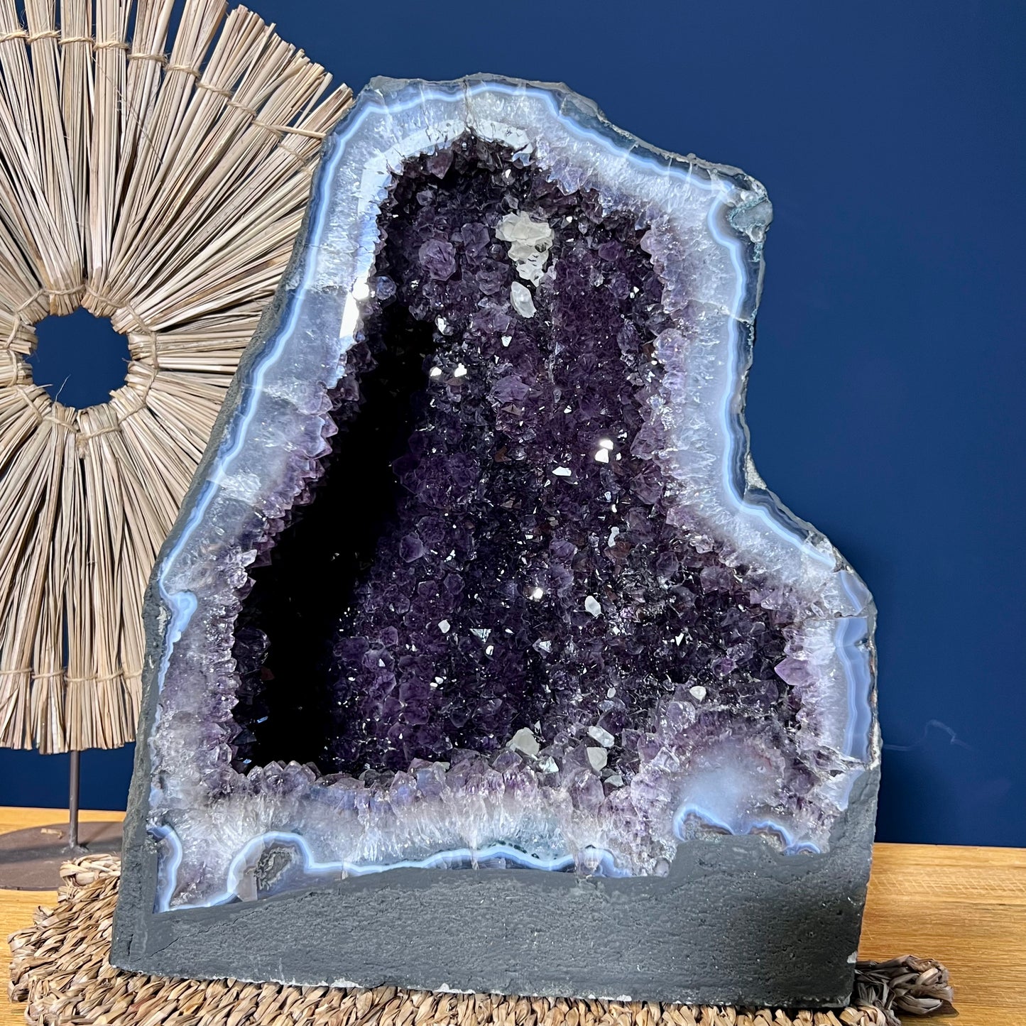 
                  
                    Amethyst-Druse
                  
                