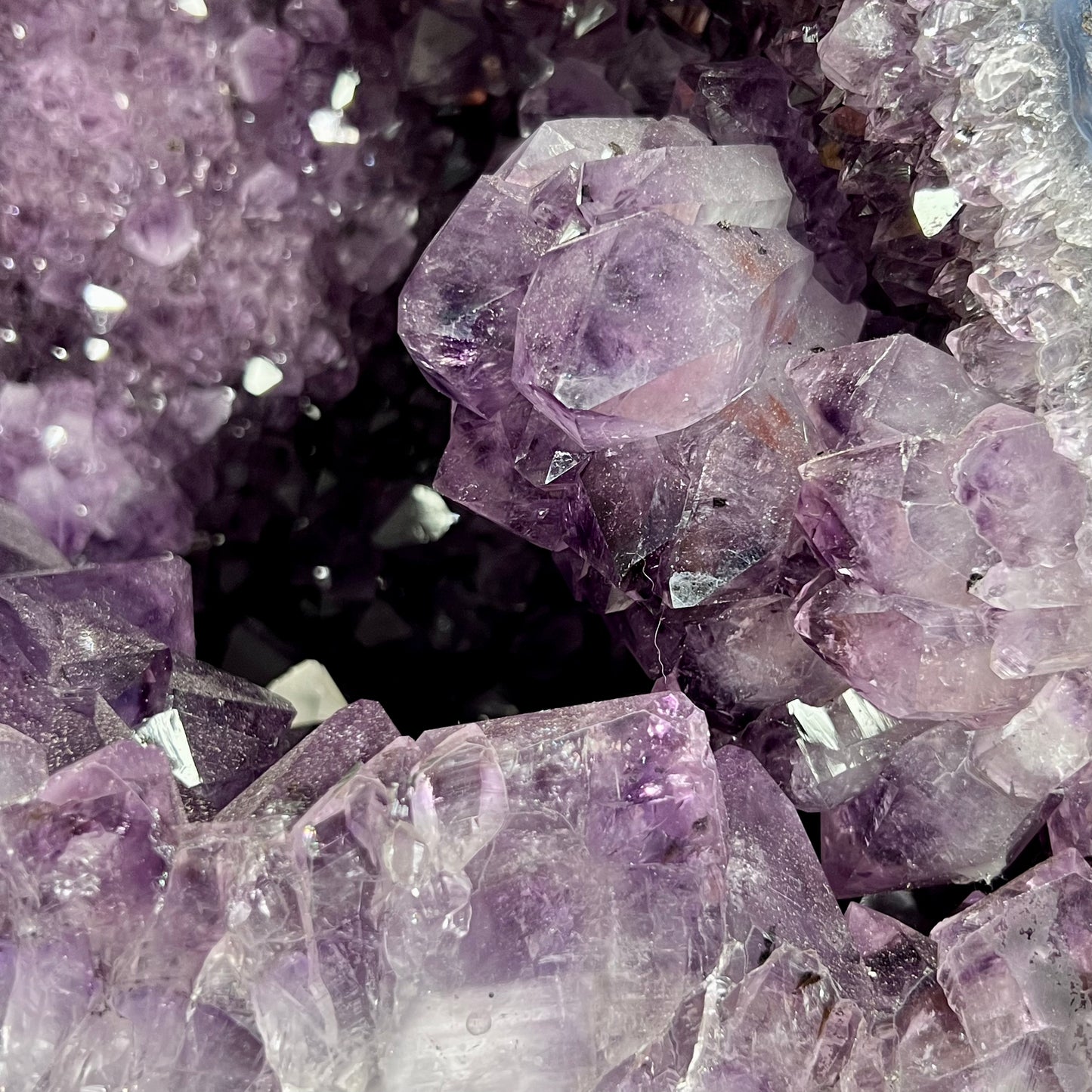 
                  
                    Amethyst-Druse
                  
                