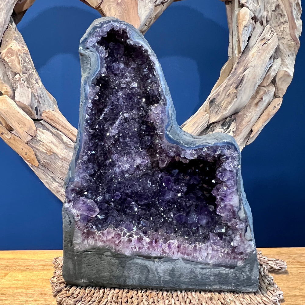 
                  
                    Amethyst-Druse
                  
                