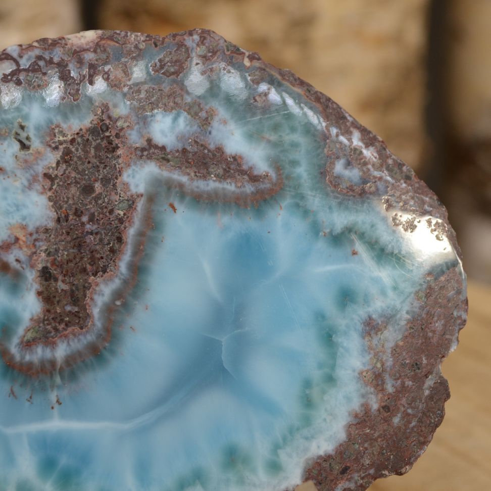 
                  
                    Larimar-Scheibe/Slab
                  
                