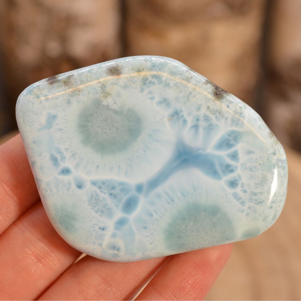 
                  
                    Larimar-Scheibe/Slab
                  
                