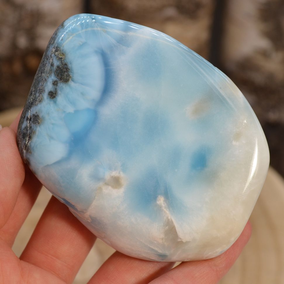 
                  
                    Larimar-Scheibe/Slab
                  
                