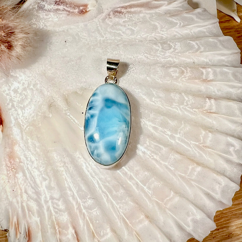 Kettenanhänger Larimar Oval in 925 Silber gefasst