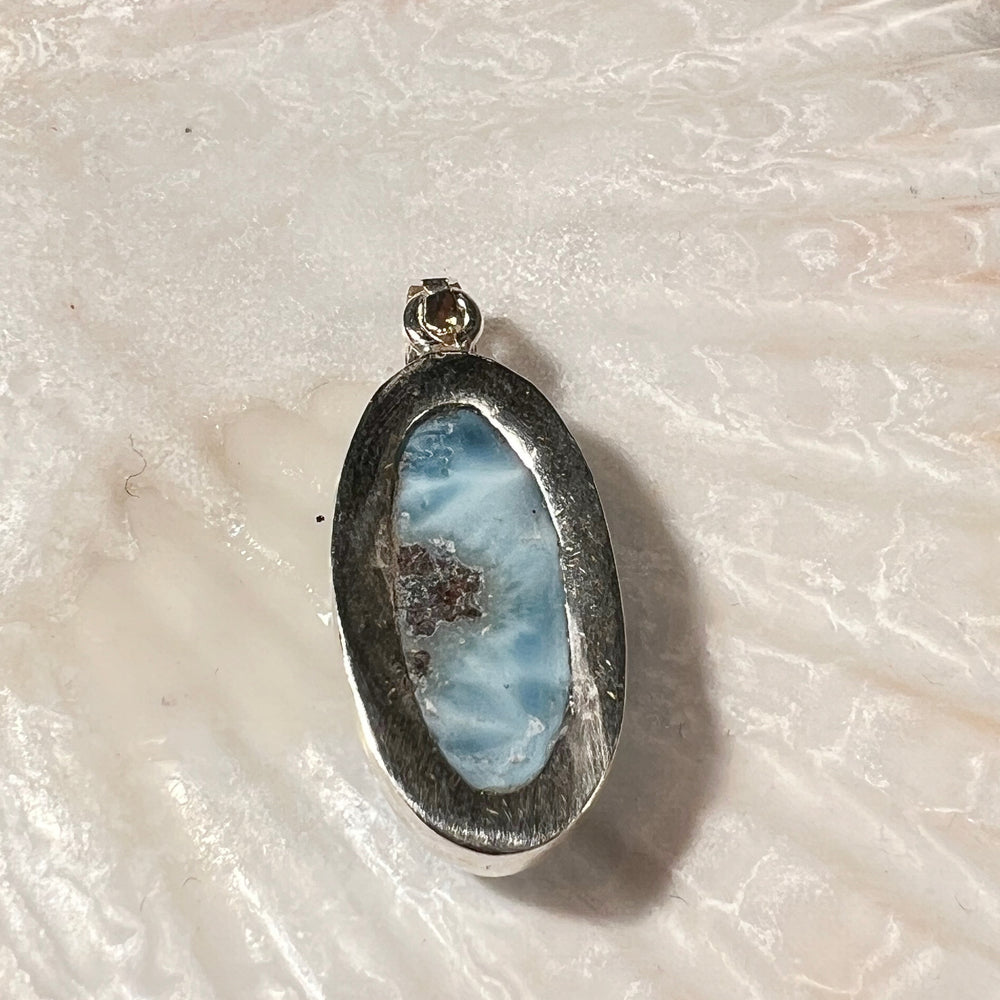 
                  
                    Kettenanhänger Larimar Oval in 925 Silber gefasst
                  
                