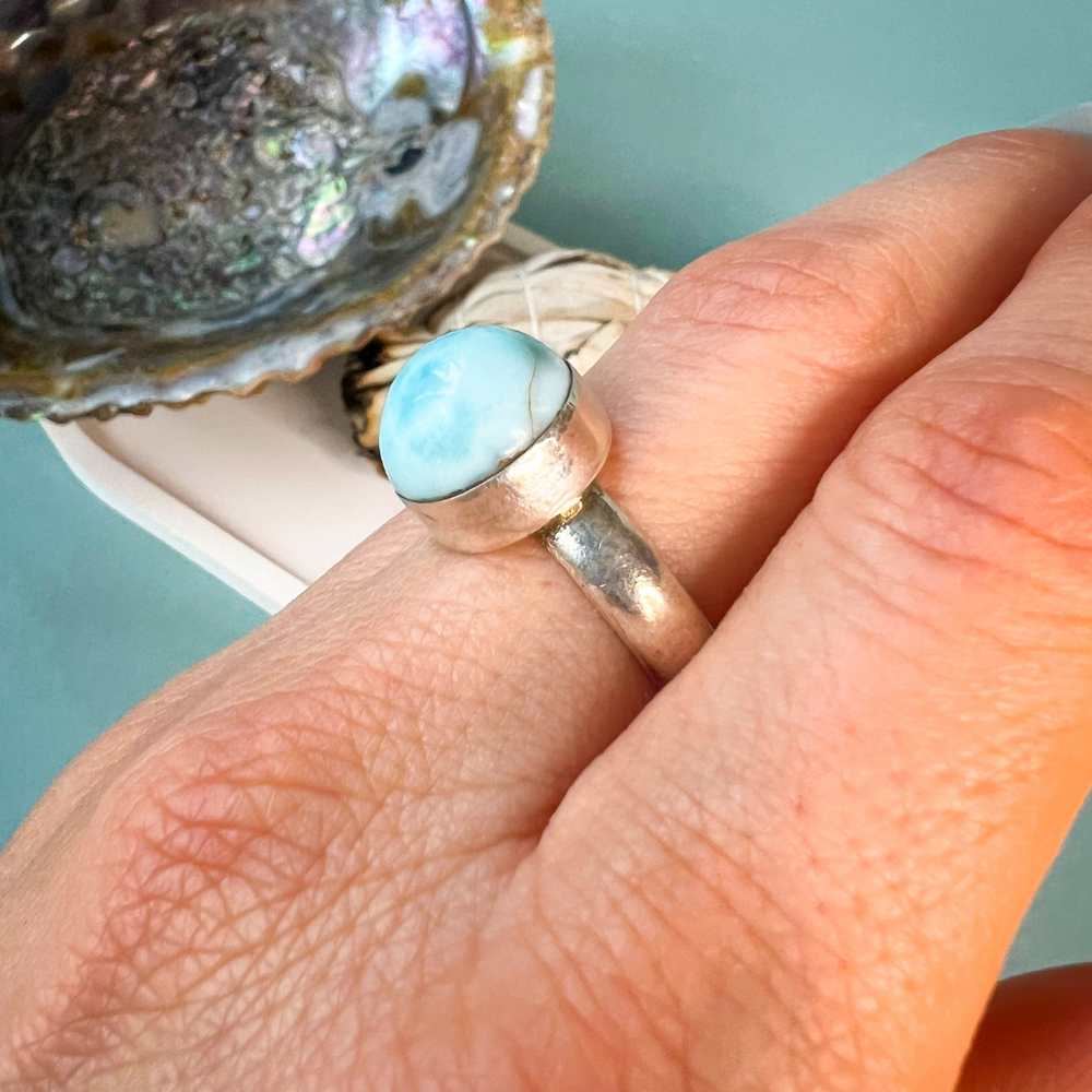 
                  
                    Larimar Ring in 925 Silber gefasst Gr. 54
                  
                