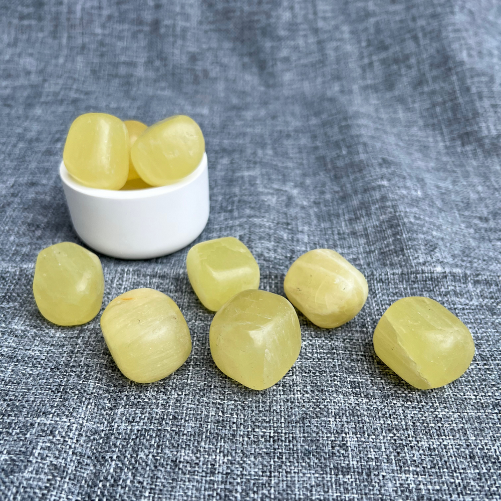 Limonen Calcit Trommelstein