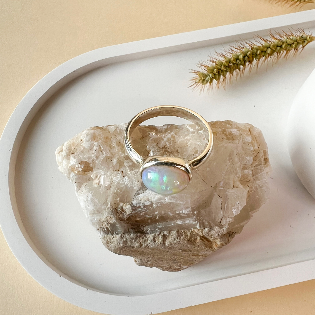 
                  
                    Welo Opal Ring 925 Silber Gr.56
                  
                