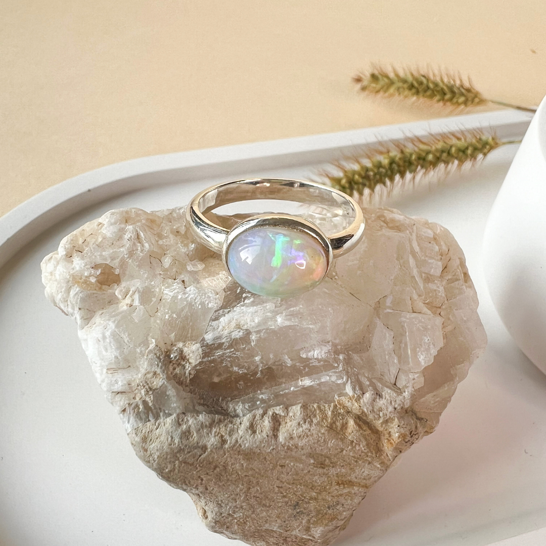 
                  
                    Welo Opal Ring 925 Silber Gr.56
                  
                