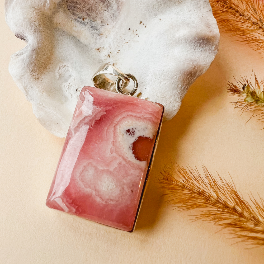 Rhodochrosit Kettenanhänger in 925 Silber gefasst