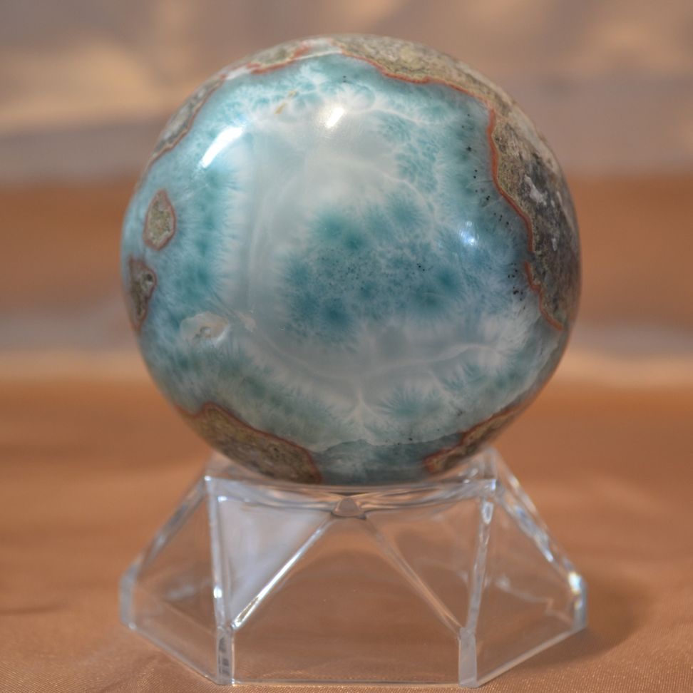 
                  
                    Larimar-Kugel Nr. 1
                  
                