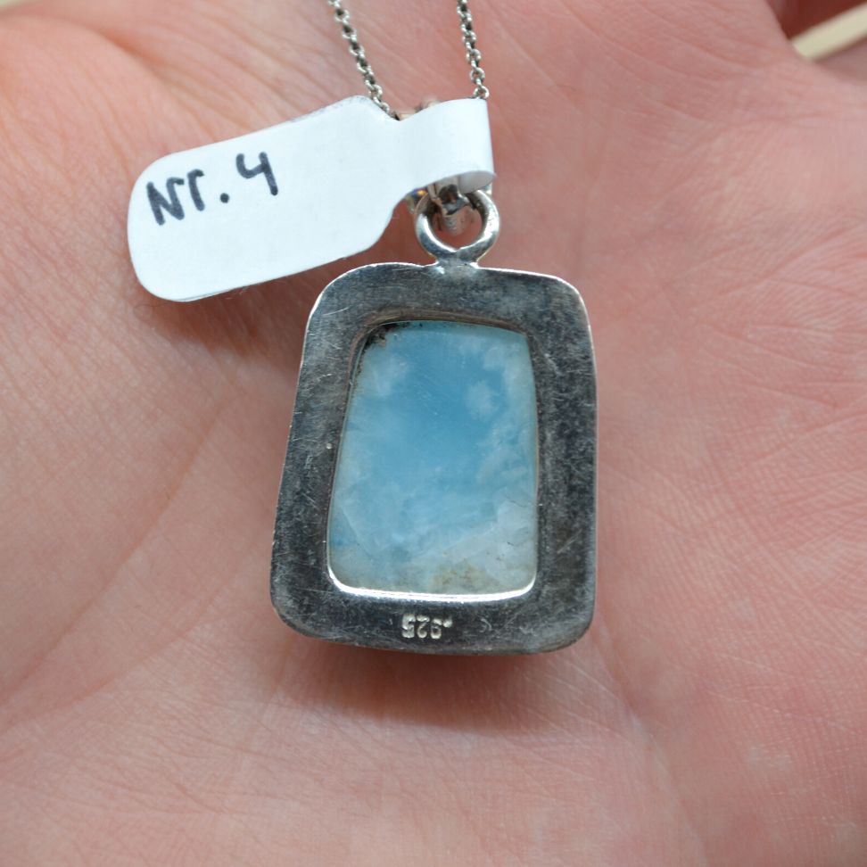 
                  
                    Larimar-Anhänger in Silber Nr. 4
                  
                