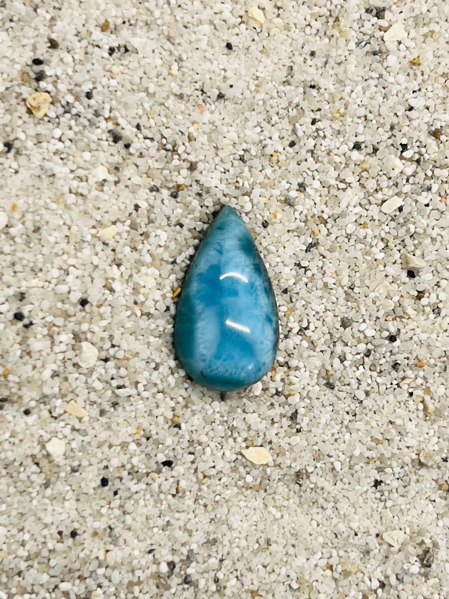 
                  
                    Larimar Cabochons NR.1
                  
                